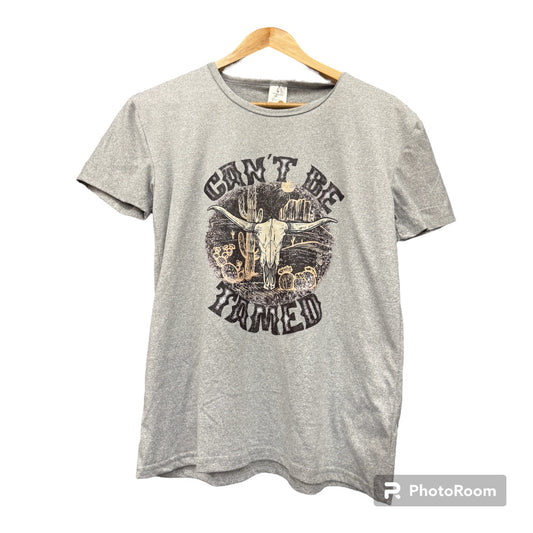Short Sleeve T-Shirt Can't be tamed- Adult Med